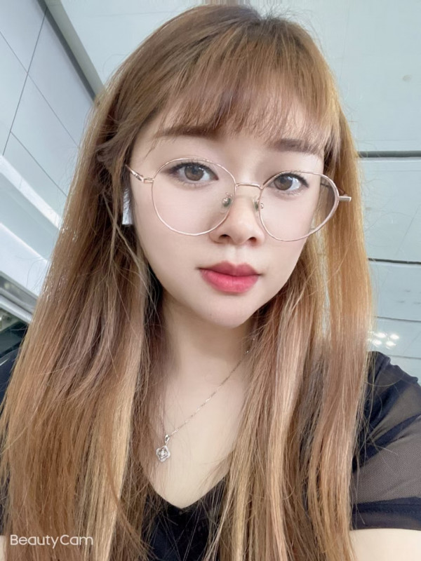 温江小姐姐小琴